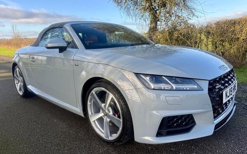 Used Audi TT Roadster Design 245 HP (180 kW) 2019 Cabriolet