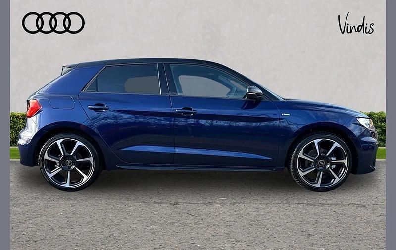 Used Audi A1 Black Edition 113 HP (83 kW) 2025 Blue SUV