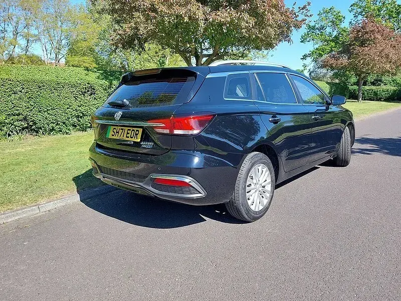 Second-hand MG MG5 EV Exclusive 114 kW (156 CP) 2021 Negru Break