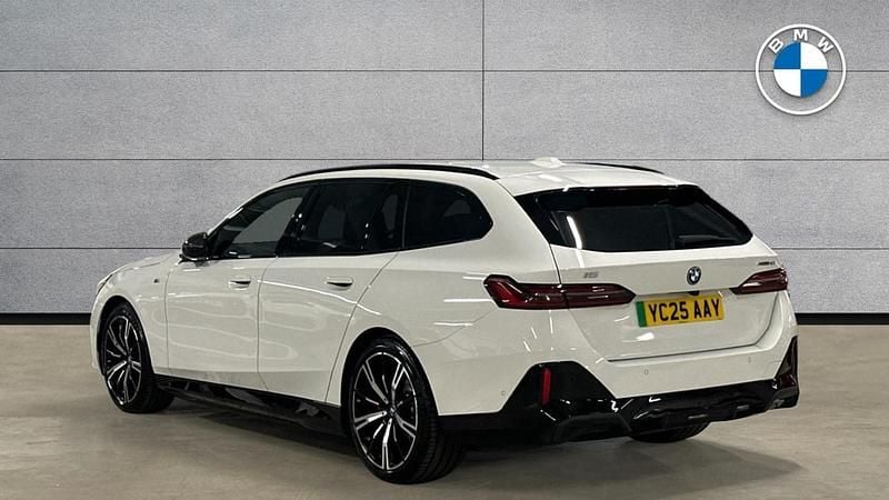 New BMW i5 M Sport 250 kW (340 HP) 2025 White Estate