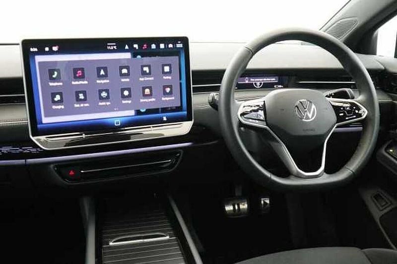 Begagnad VW ID.7 Pro 210 kW (286 HK) 2024 Vit Halvkombi