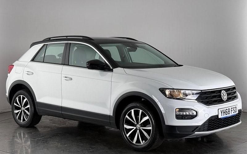 Used 2020 VW T-Roc SE SUV | £10,950 (Fair price) - Image 1/3