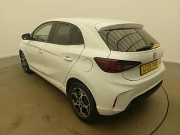 Used MG MG3 Trophy 194 HP (142 kW) 2025 White Hatchback