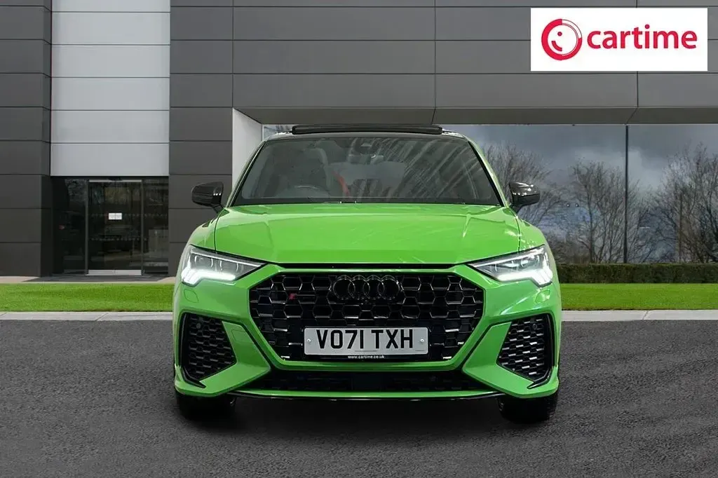 Begagnad Audi RS Q3 Advanced 400 HK (294 kW) 2021 Grön SUV