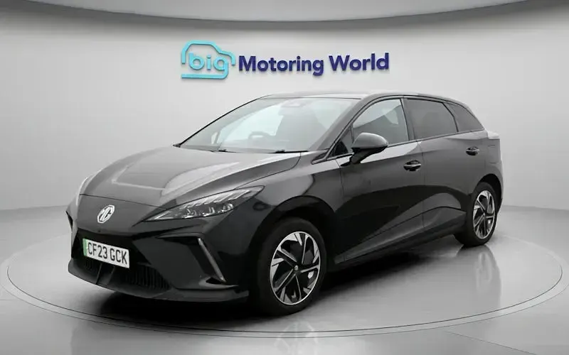 Used MG MG4 EV Trophy 150 kW (204 HP) 2025 Hatchback
