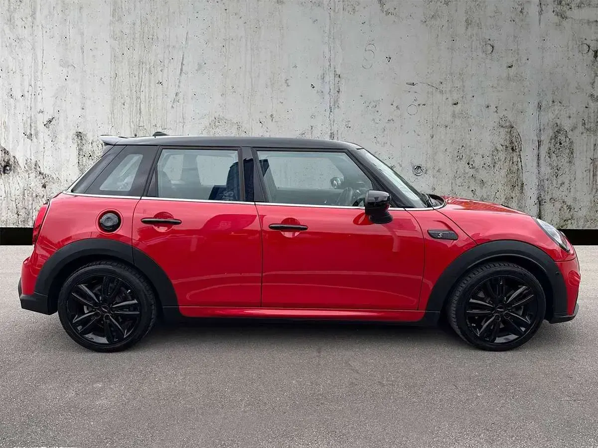 Used Mini Cooper S Hatch 176 HP (129 kW) 2024 Red Hatchback