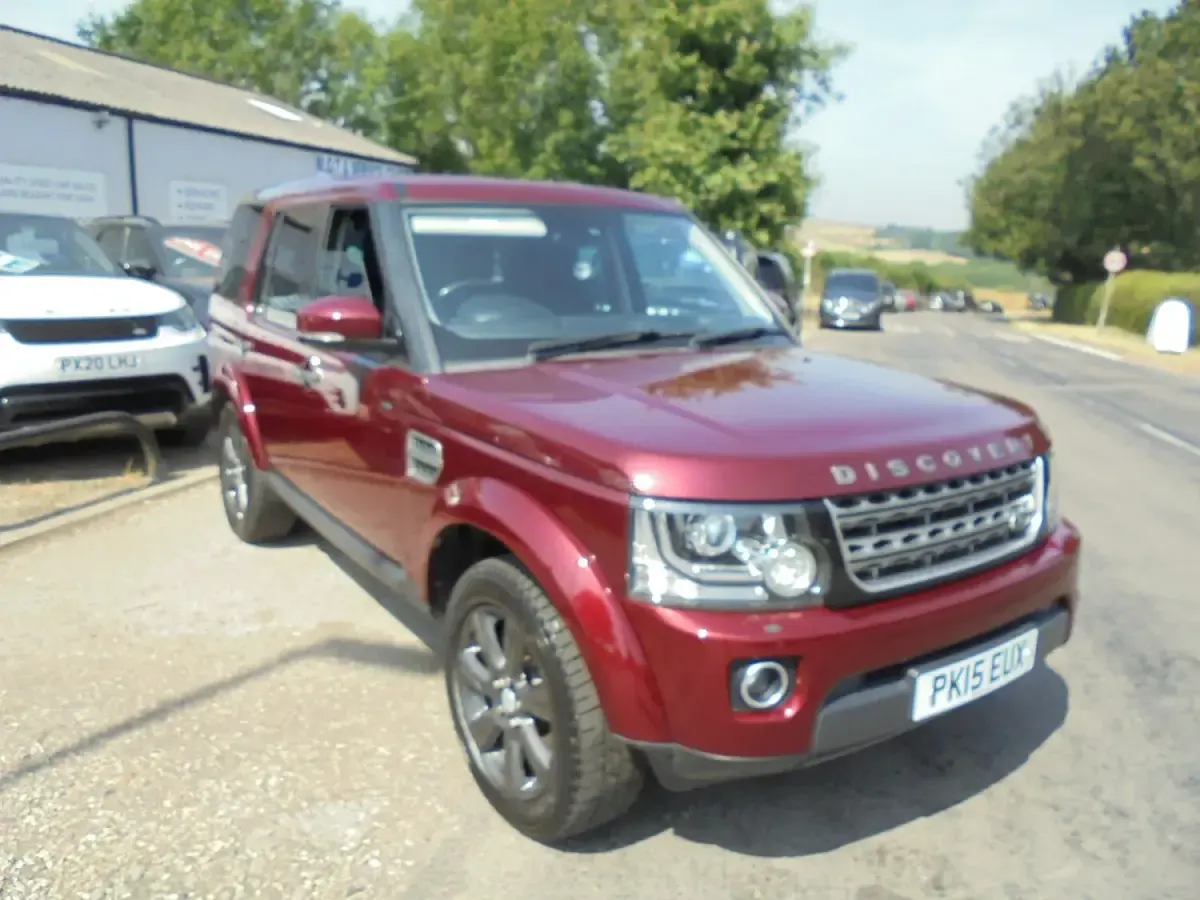 Used Land Rover Discovery 4 SE 2015 Red SUV