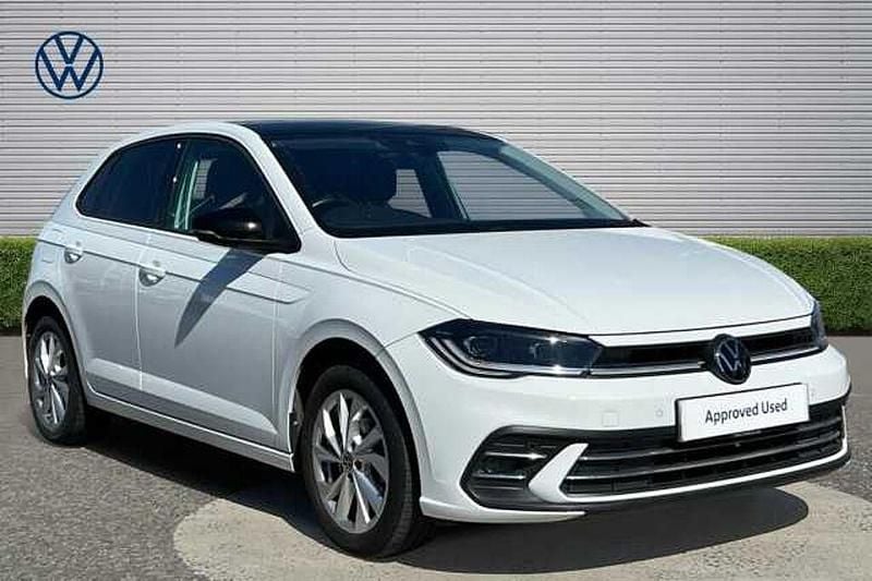 Begagnad VW Polo Style 95 HK (69 kW) 2023 Vit Halvkombi