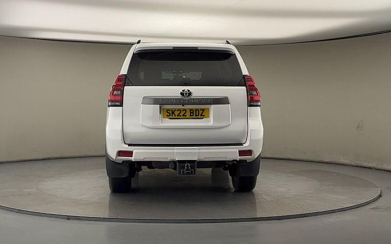 Used Toyota Land Cruiser Active 204 HP (150 kW) 2021 White SUV