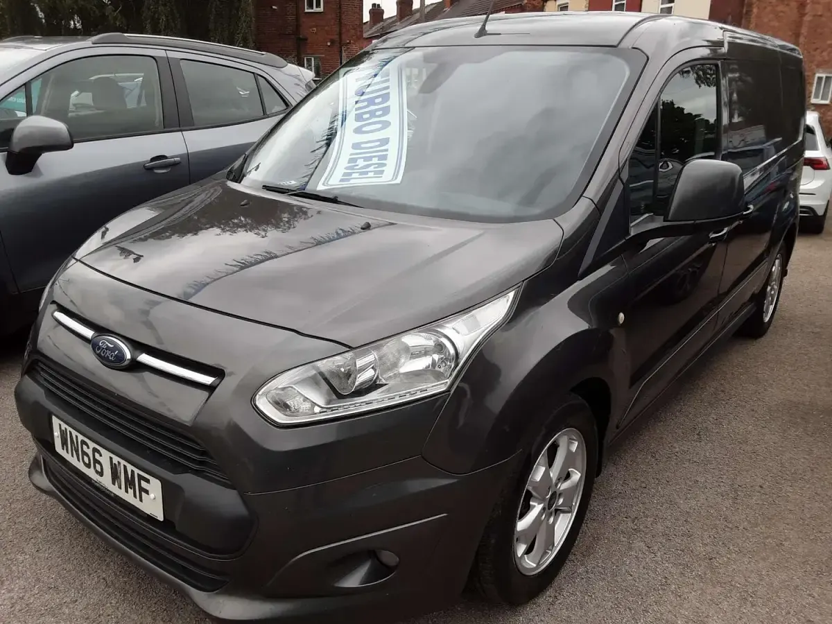 Used Ford Transit Connect Limited 120 HP (88 kW) 2016 Grey MPV