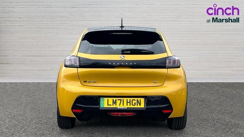 Used Peugeot e-208 Premium 100 kW (136 HP) 2021 Yellow Hatchback