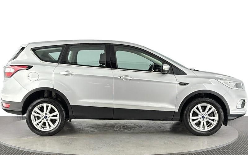 Used Ford Kuga Zetec 120 HP (88 kW) 2018 Silver SUV