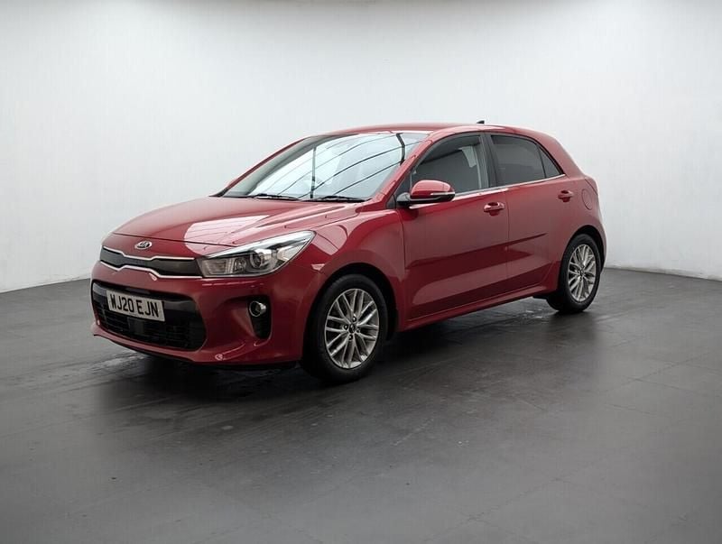 Used Kia Rio 99 HP (72 kW) 2020 Red Hatchback