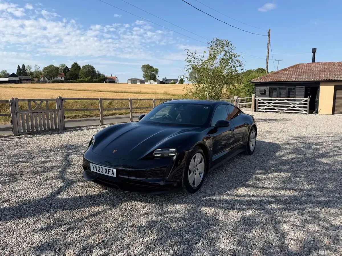 Used Porsche Taycan 300 kW (408 HP) 2023 Black Sedan