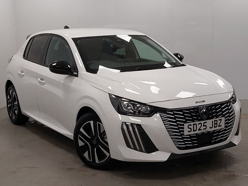 White New 2025 Peugeot 208 Allure Hatchback | £18,998 (Super price) - Image 1/4