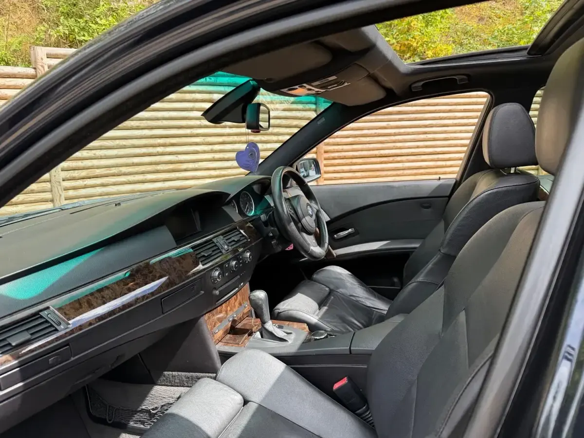 Used BMW 550 M Sport 2006 Black Sedan