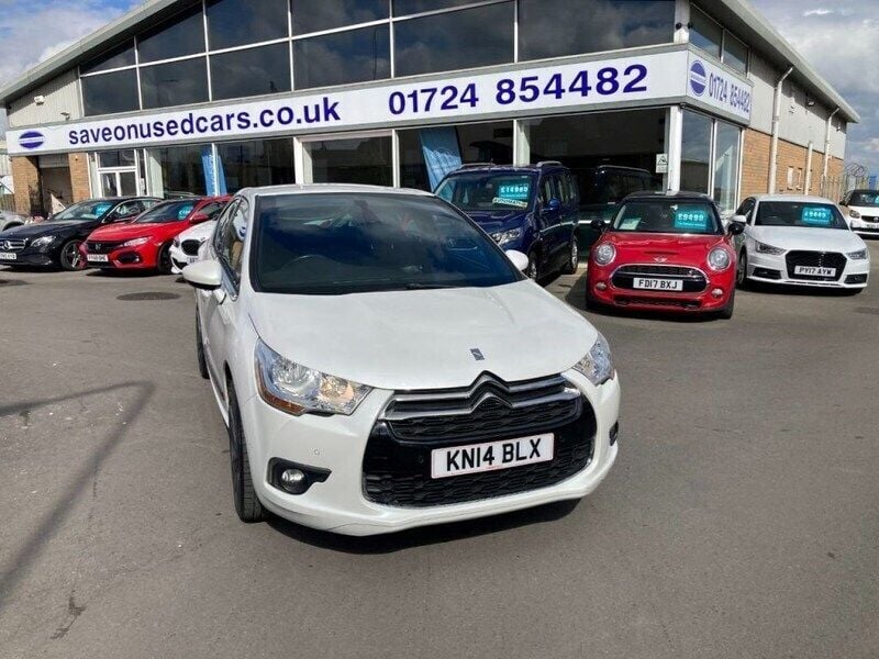 White Used 2014 Citroën DS4 Hatchback | £3,690 (Fair price) - Image 1/4