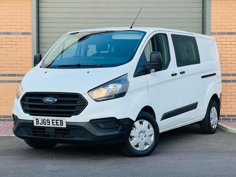 Used Ford Transit Custom 130 HP (95 kW) 2019 White Van