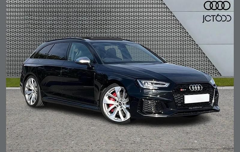Mythos black, metallic Used 2018 Audi RS4 Design Estate | £34,368 (Fair price) - Image 1/4