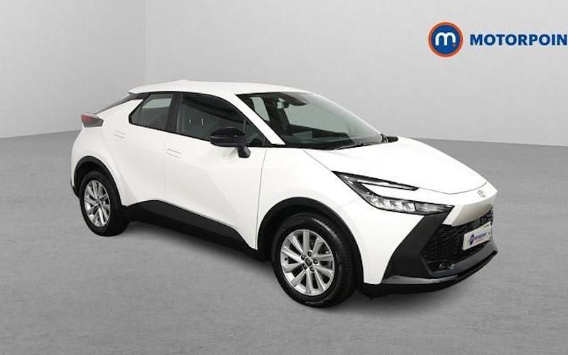 Used 2026 Toyota C-HR SUV | £21,249 (Super price) - Image 1/4