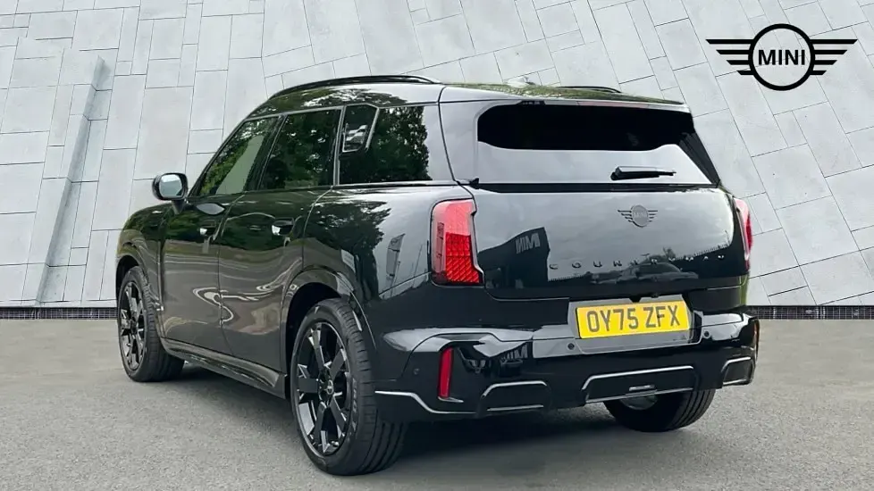 Used Mini Countryman 168 HP (123 kW) 2025 Black SUV