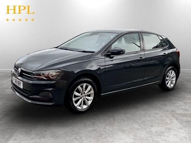 Used VW Polo SE 65 HP (47 kW) 2018 Grey Hatchback