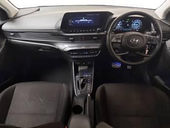 Used Hyundai Bayon Premium 120 HP (88 kW) 2023 Red SUV