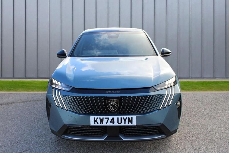Blue Used 2024 Peugeot 3008 GT SUV | £28,769 - Image 1/4