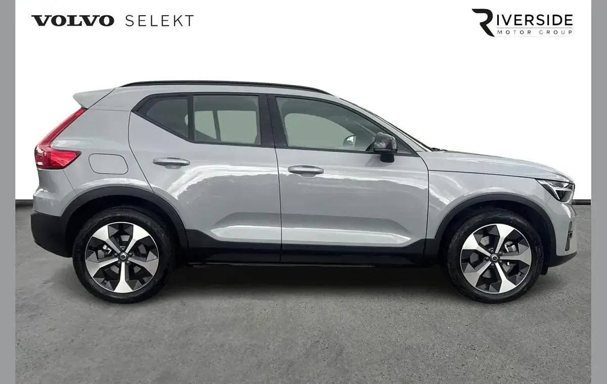 Used Volvo XC40 Plus 163 HP (119 kW) 2025 Vapour grey SUV