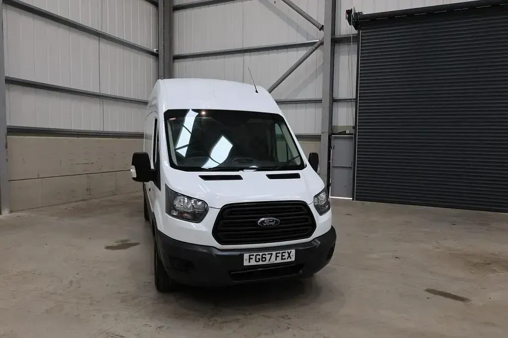 Used Ford Transit 130 HP (95 kW) 2017 White Van