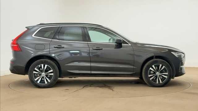 Used Volvo XC60 Core 247 HP (181 kW) 2025 Grey SUV