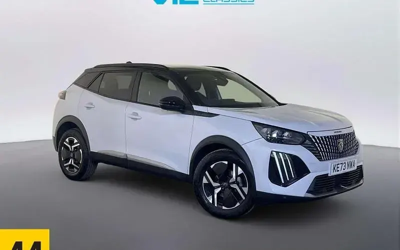 Used Peugeot 2008 GT 131 HP (96 kW) 2024 SUV