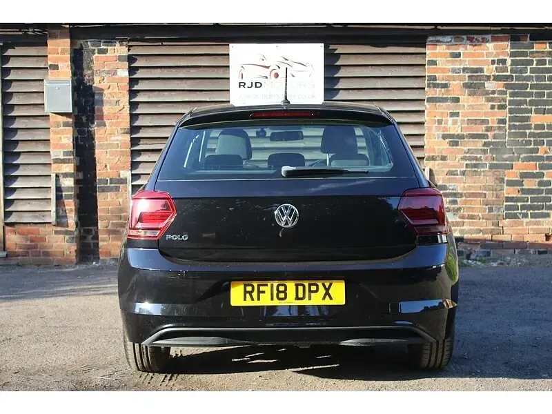 Used VW Polo SE 95 HP (69 kW) 2018 Black Hatchback