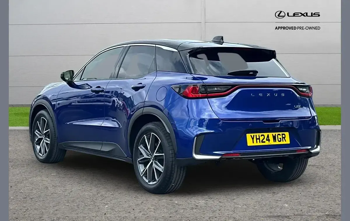 Used Lexus LBX 134 HP (98 kW) 2024 Other SUV