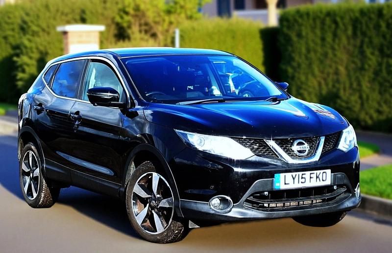 Used Nissan Qashqai N-TEC 2015 Black SUV