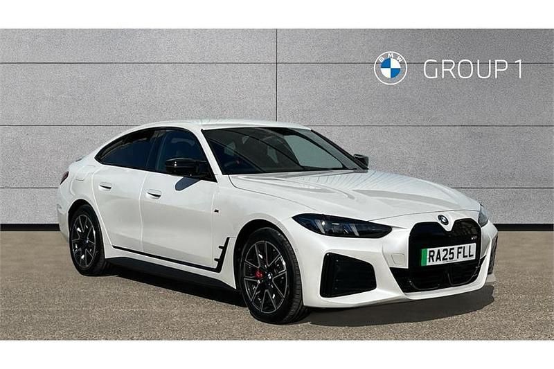 Mineral white Used 2025 BMW i4 Shadowline Sedan | £44,850 (Super price) - Image 1/4