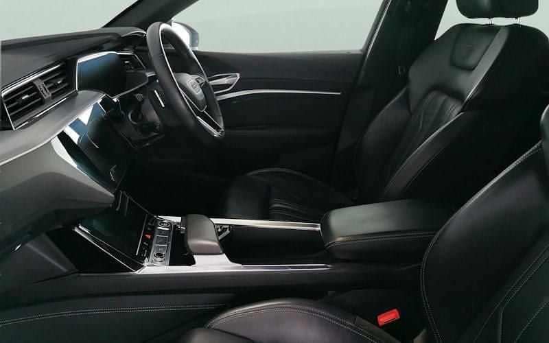 Used Audi e-tron S-Line 230 kW (313 HP) 2022 SUV