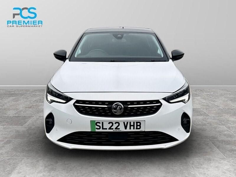 Used Vauxhall Corsa-e Elite 100 kW (136 HP) 2022 White Hatchback