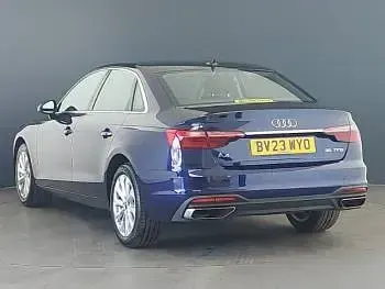 Used Audi A4 Comfort 150 HP (110 kW) 2023 Blue Sedan