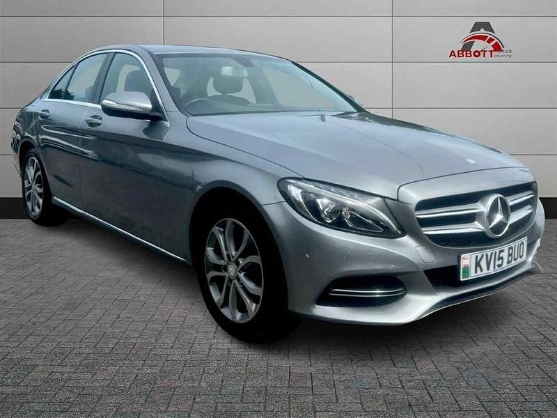Used Mercedes C200 184 HP (135 kW) 2015 Silver Sedan