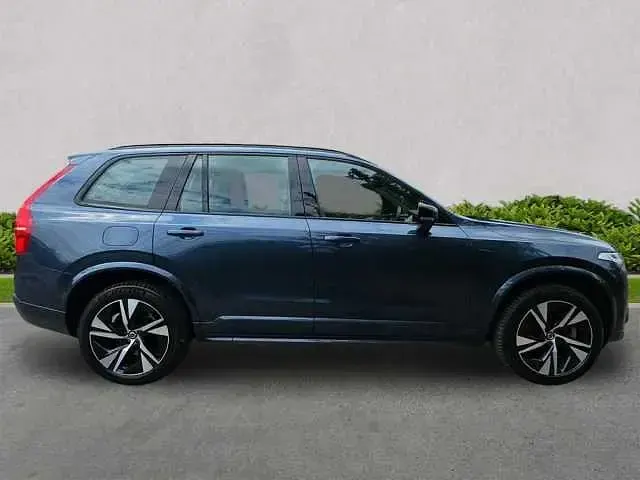 Used Volvo XC90 Plus 455 HP (334 kW) 2023 Blue SUV