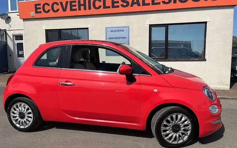 Used Fiat 500 Lounge 69 HP (50 kW) 2016 Hatchback