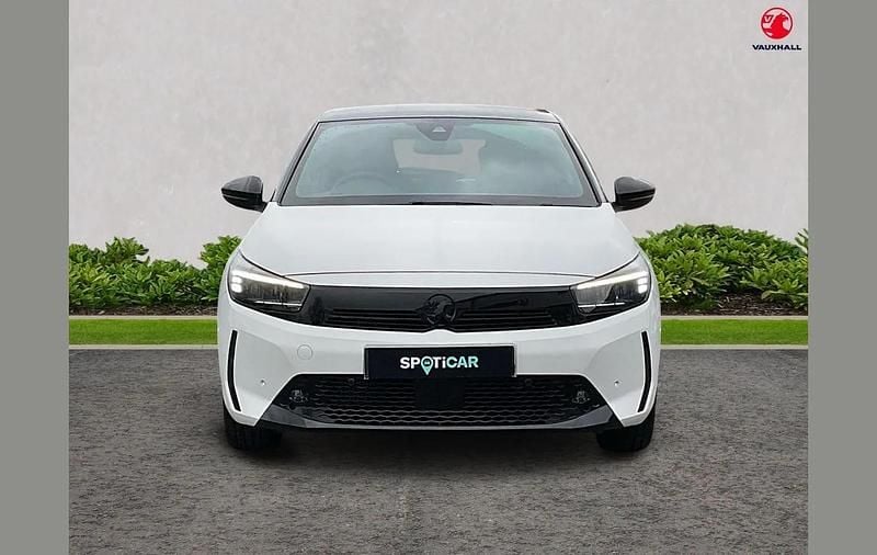 Used Vauxhall Corsa S 99 HP (72 kW) 2023 White Hatchback