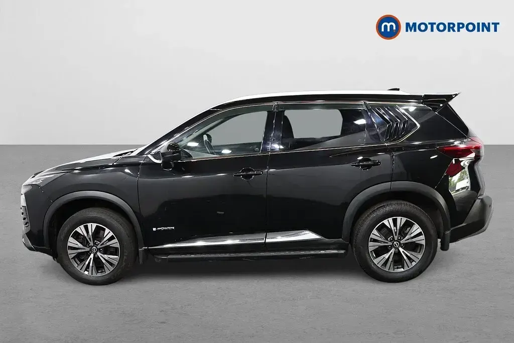 Used Nissan X-Trail N-Connecta 213 HP (156 kW) 2023 Black SUV