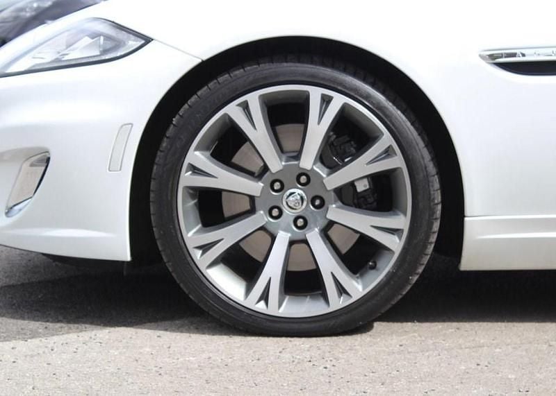 Used Jaguar XK Portfolio 380 HP (279 kW) 2014 White Cabriolet