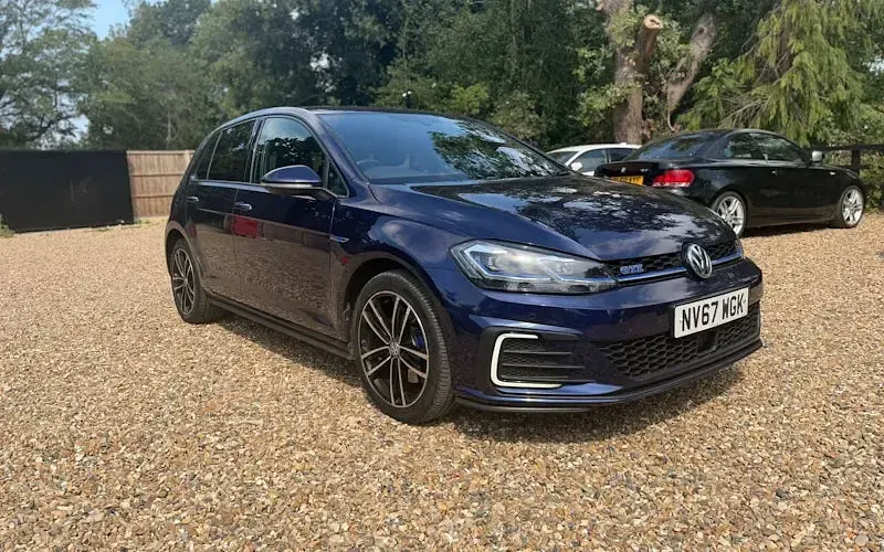Used VW Golf VII GTE 204 HP (150 kW) 2020 Hatchback