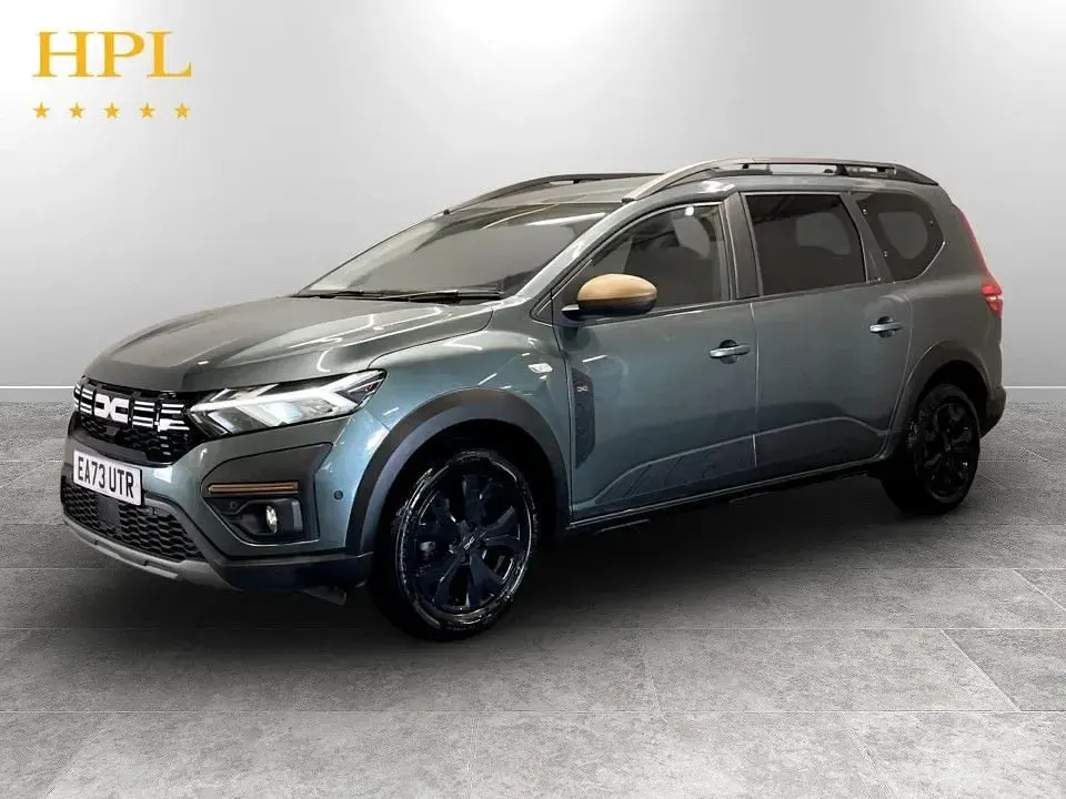 Used Dacia Jogger Extreme 110 HP (80 kW) 2023 Green MPV