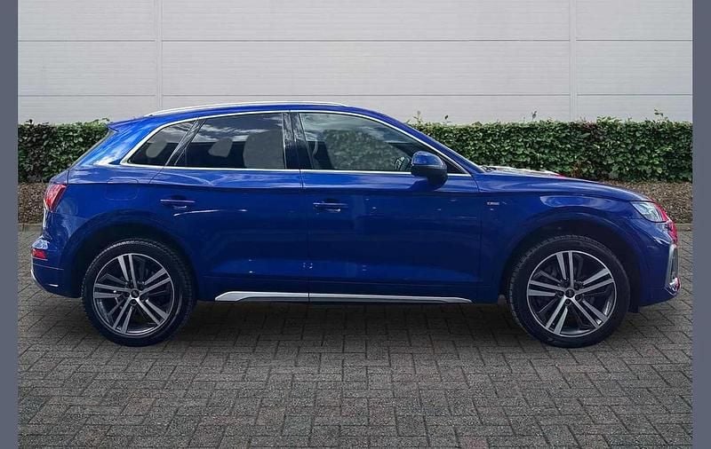Used Audi Q5 S-Line 200 HP (147 kW) 2021 Blue SUV