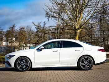 Novo Mercedes CLA220 Executive 190 HP (139 kW) 2025 Branco Sedan