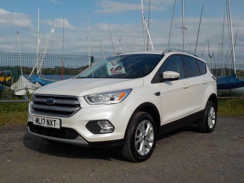 White Used 2017 Ford Kuga Titanium SUV | £6,195 (Fair price) - Image 1/4